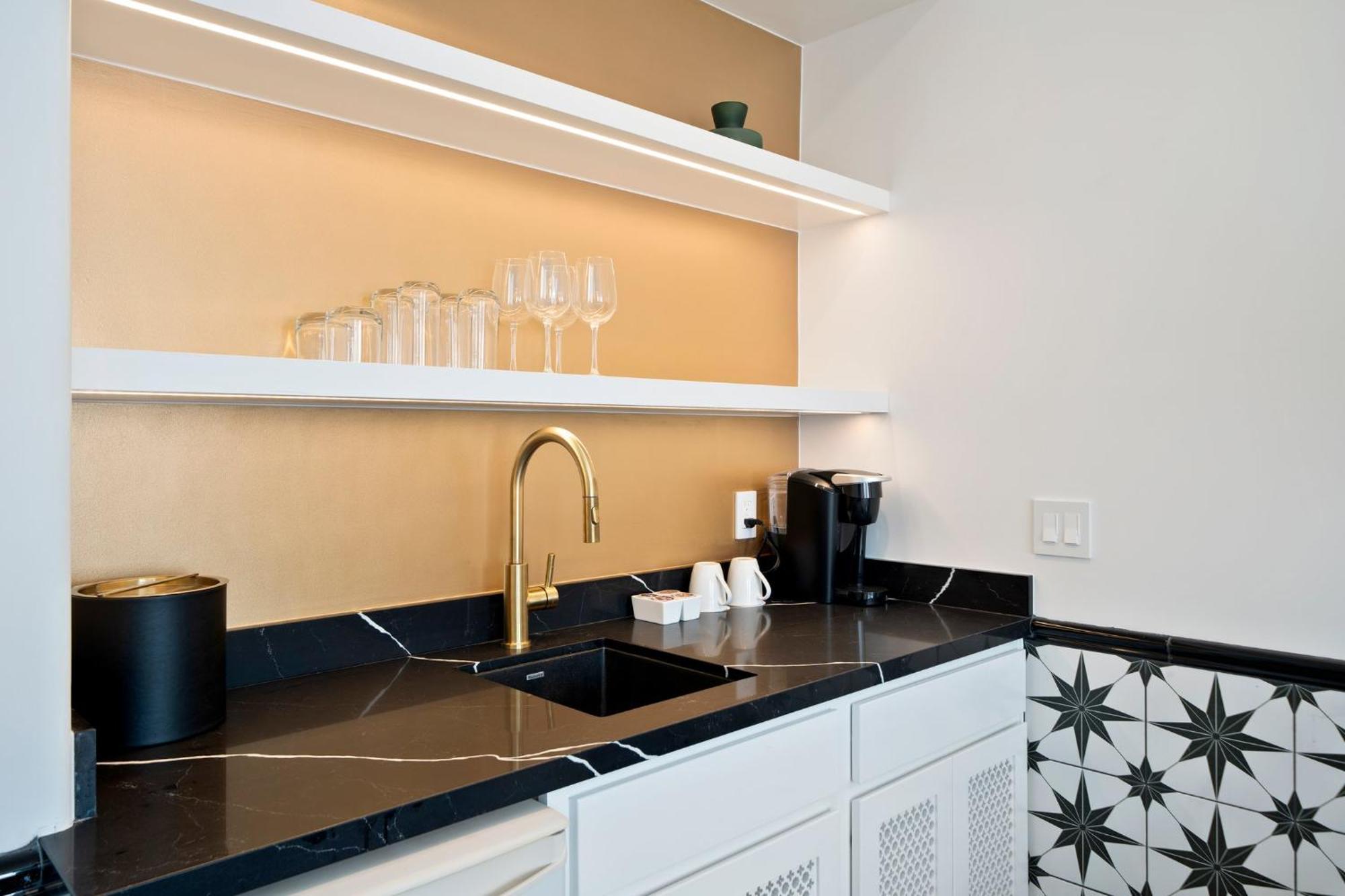 סן קלמנטה Casablanca Inn מראה חיצוני תמונה